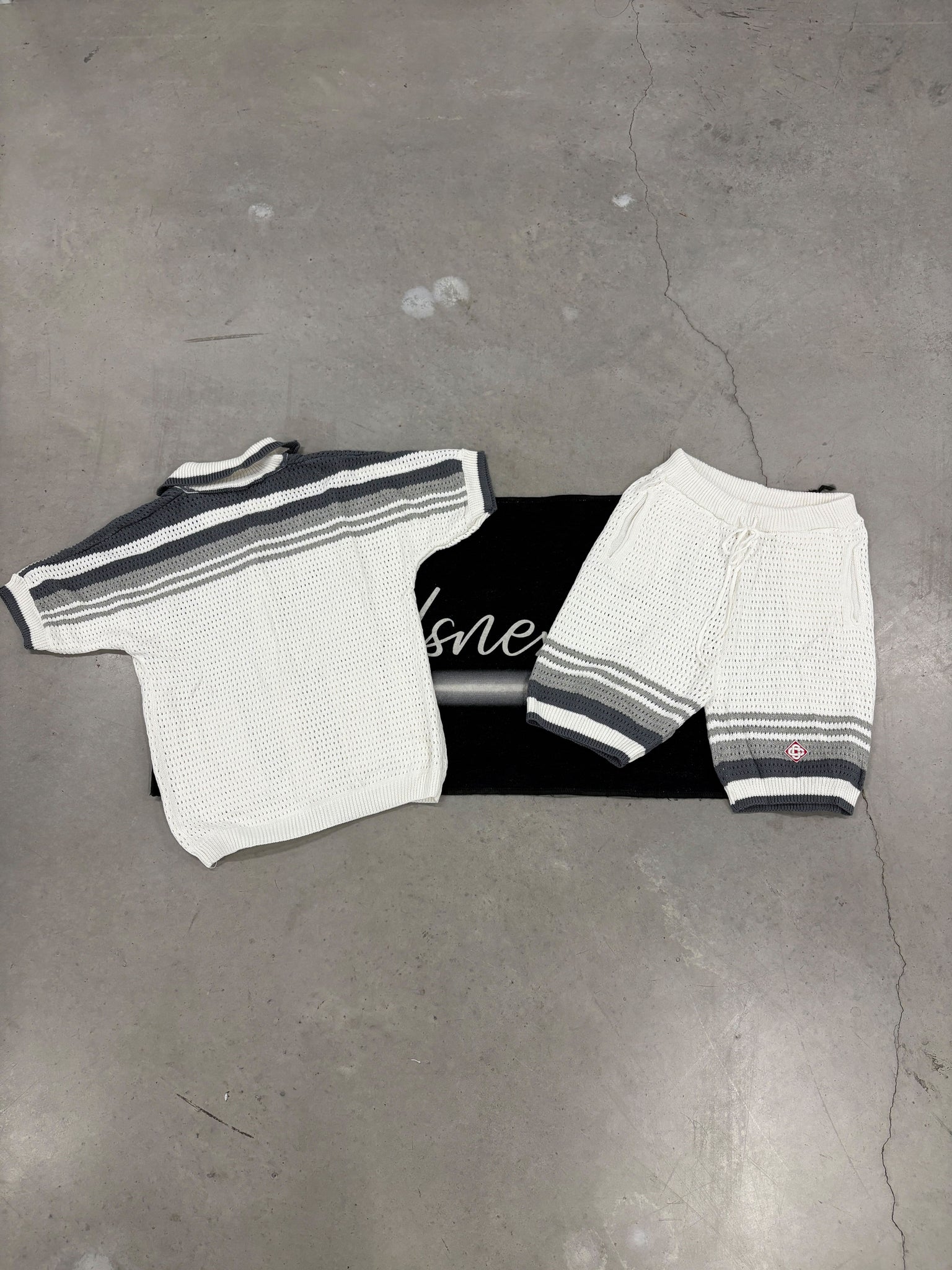 Casa Blanca Grey and White Set