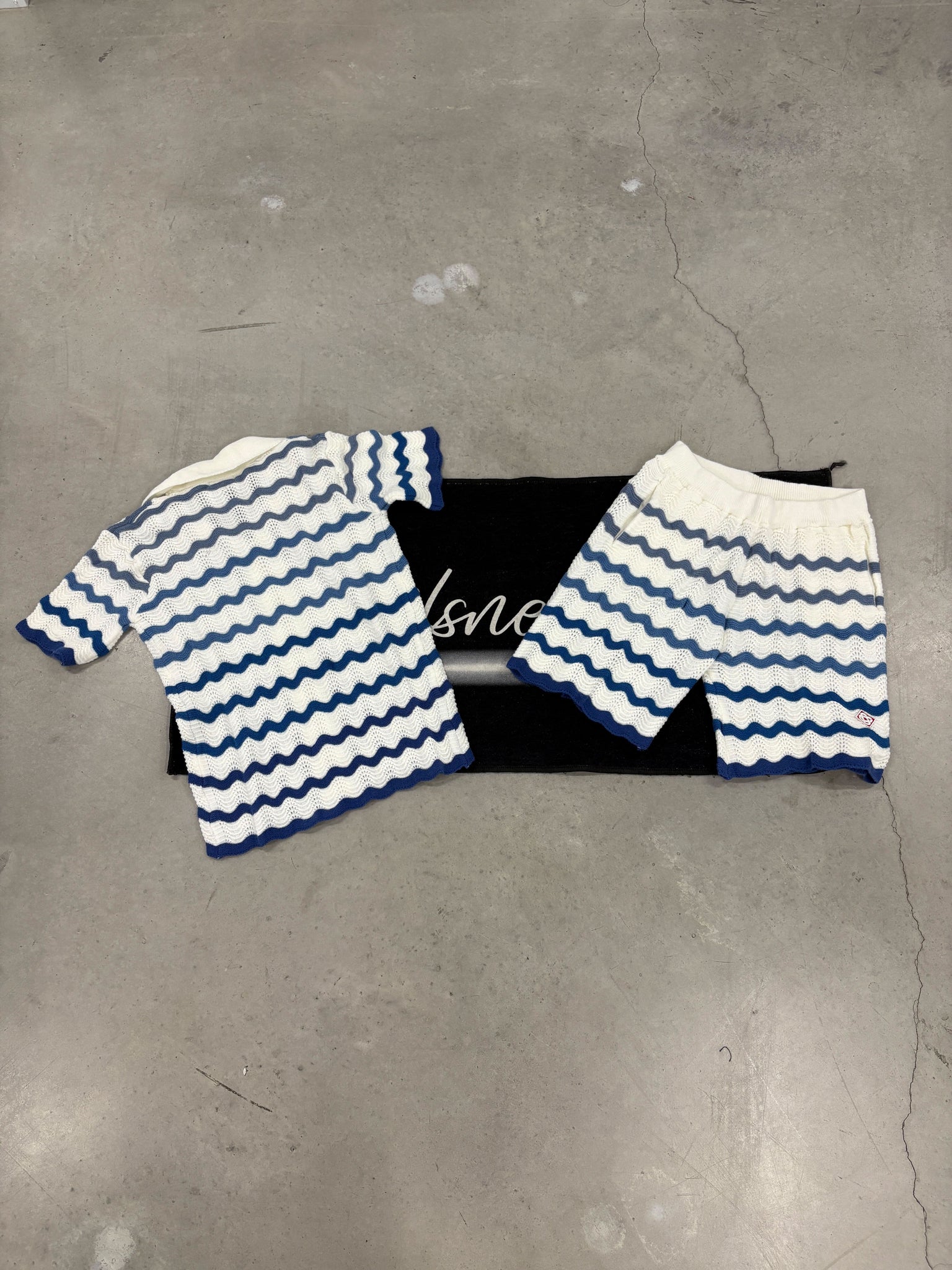 Casa Blanca White and Blue Set