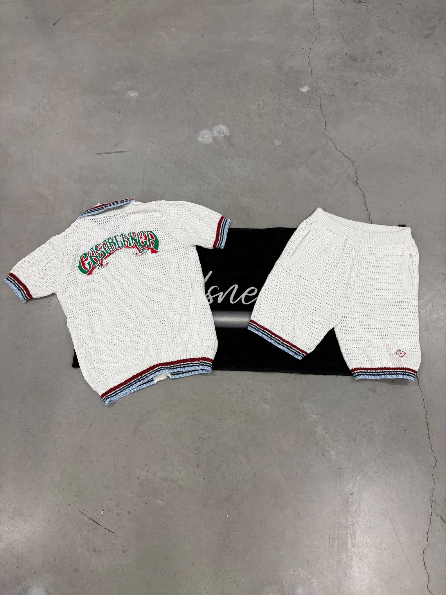 Casa Blanca White Gothic Set