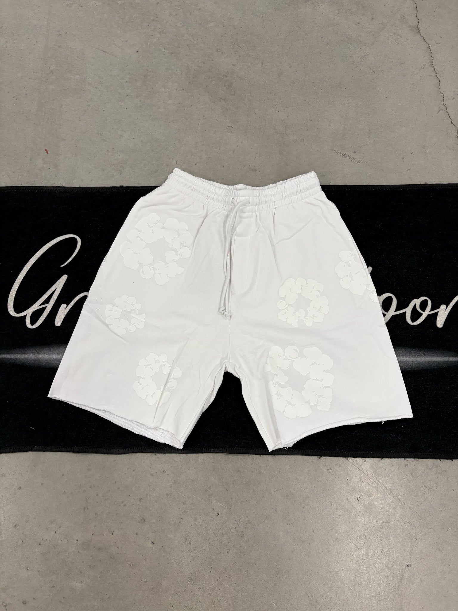 Denim Tears "White" short