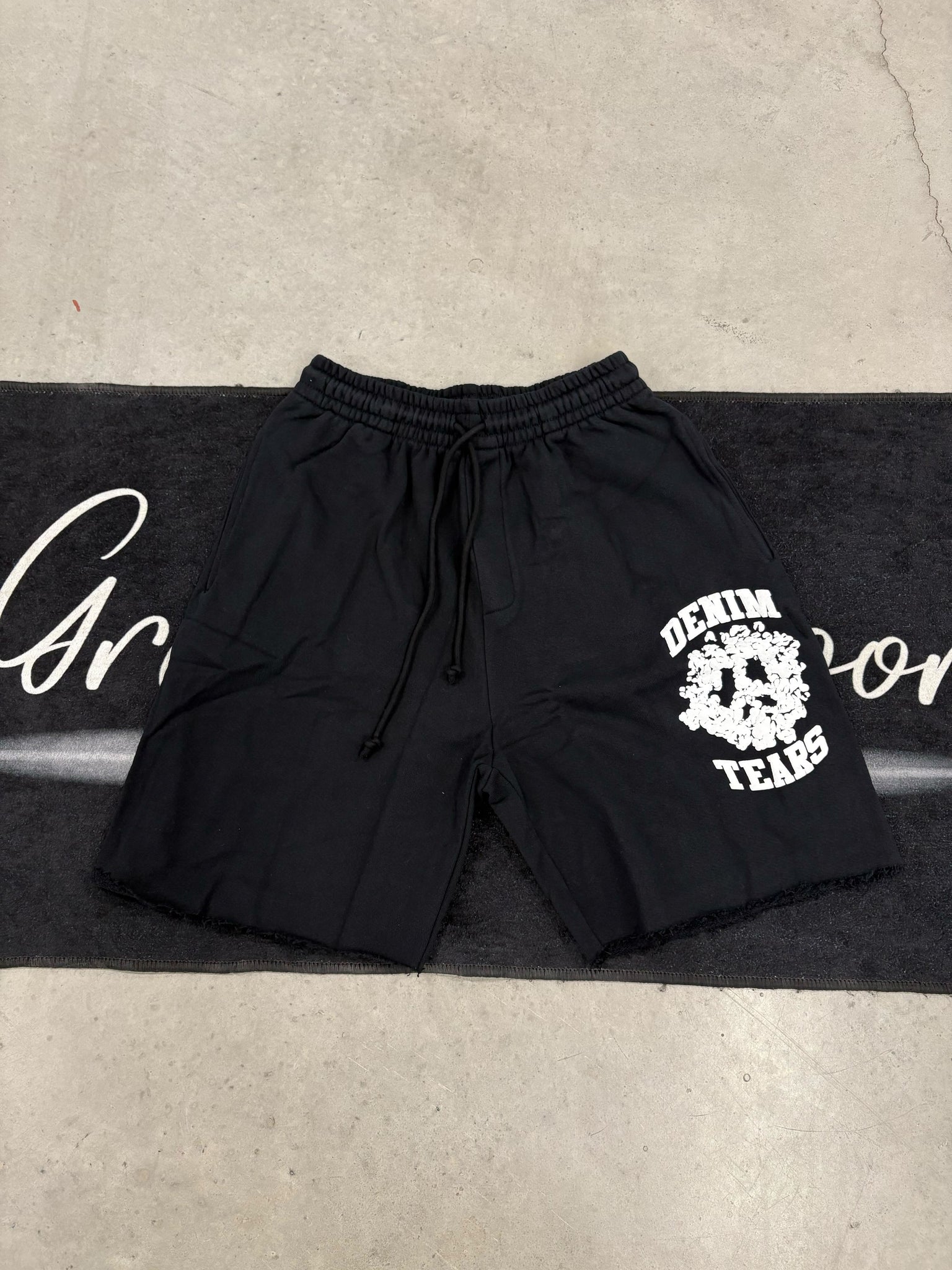 Denim Tears "University Black" short