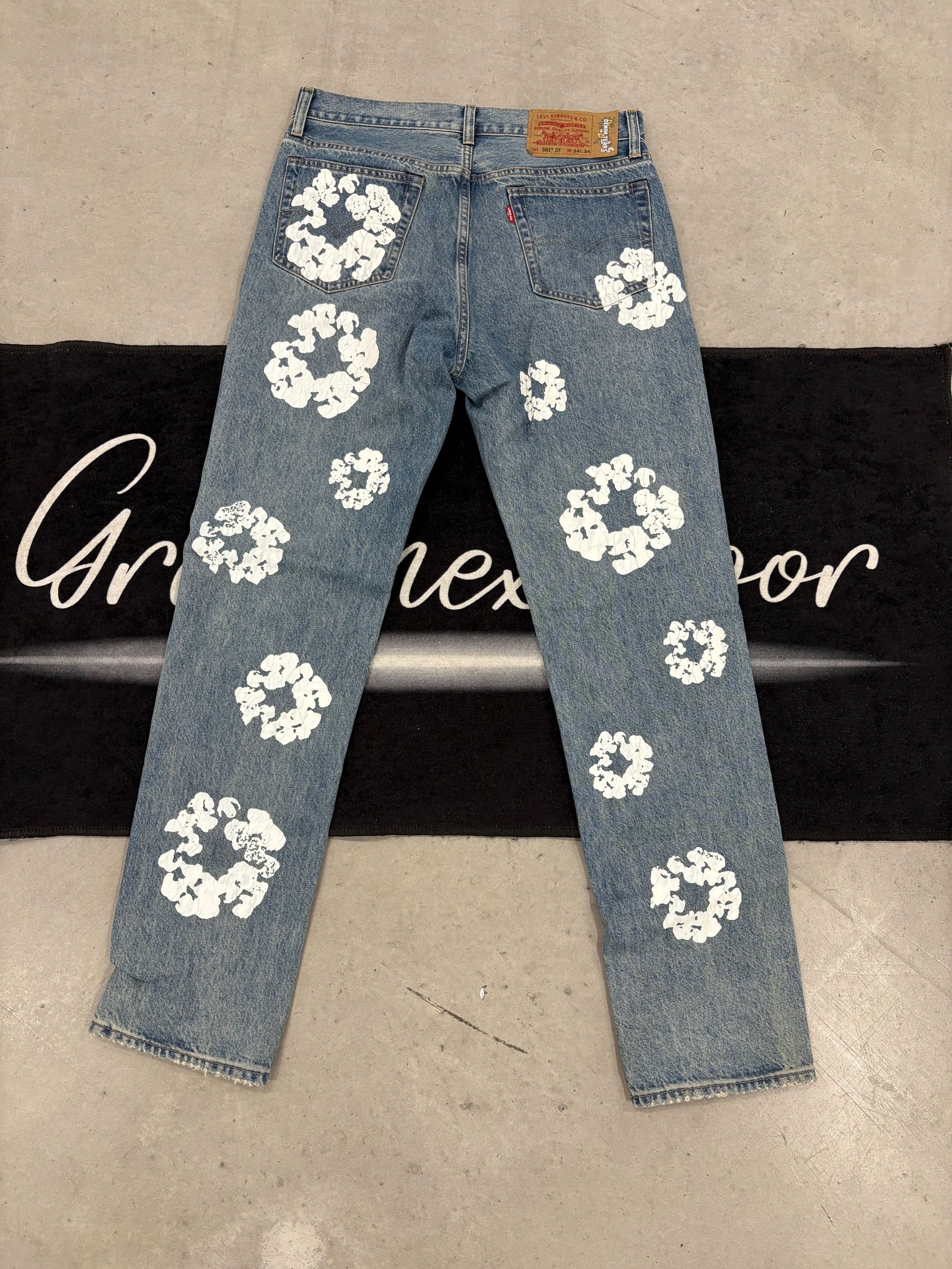 Denim Tears "dark washed" jeans (used)