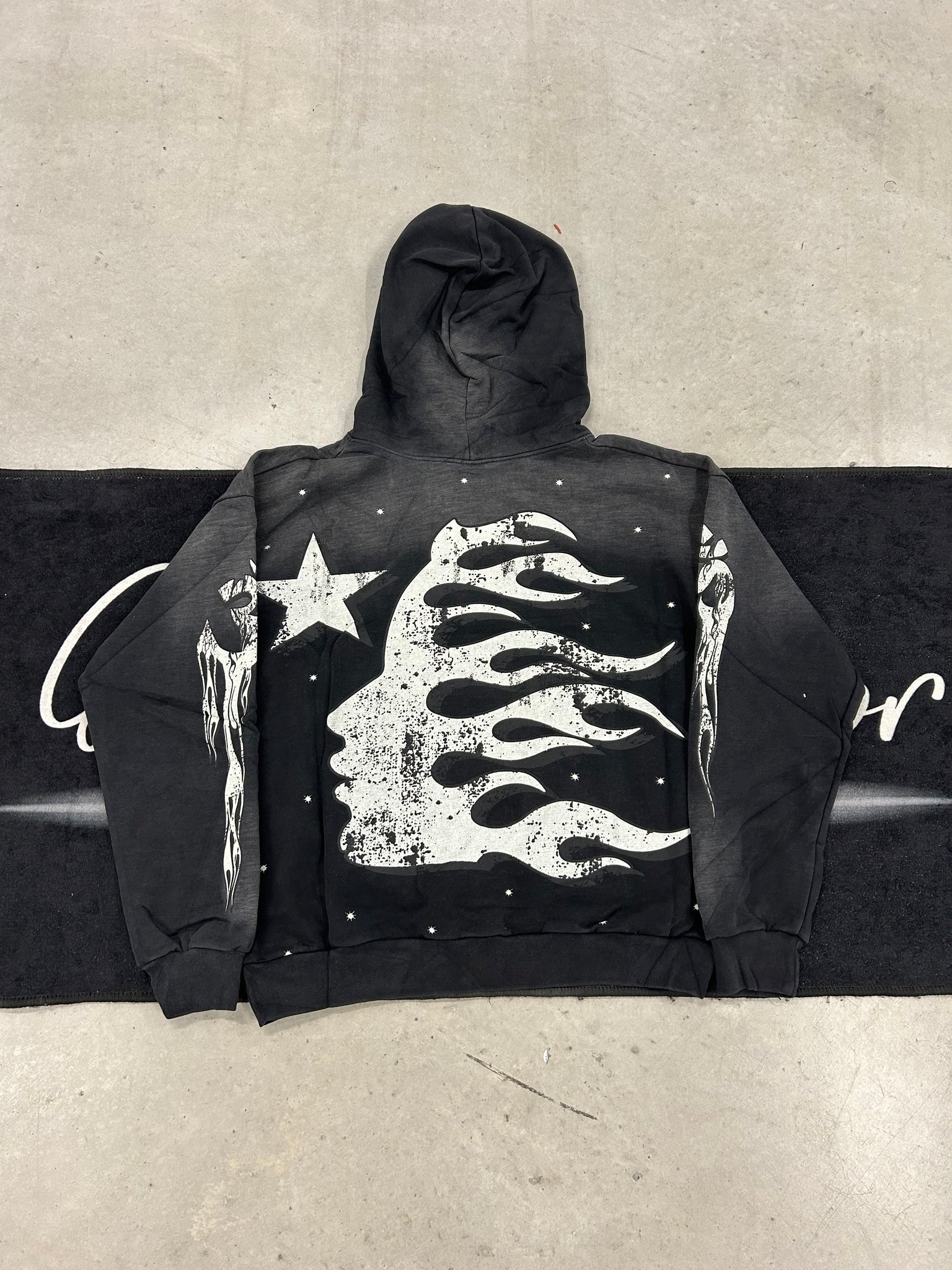 Hellstar "black pullover" hoodie