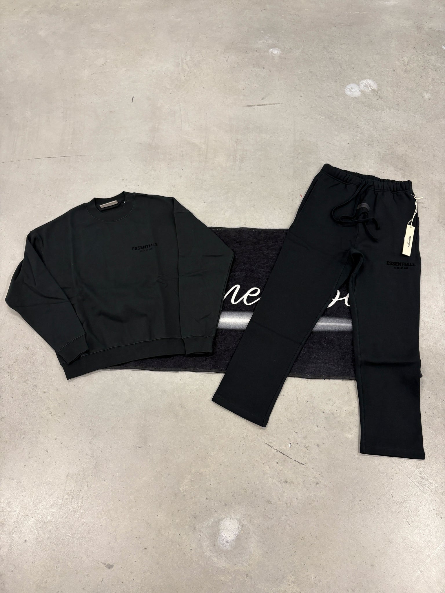 Essentials Stretch Limo Crewneck Open-Cut Tracksuit
