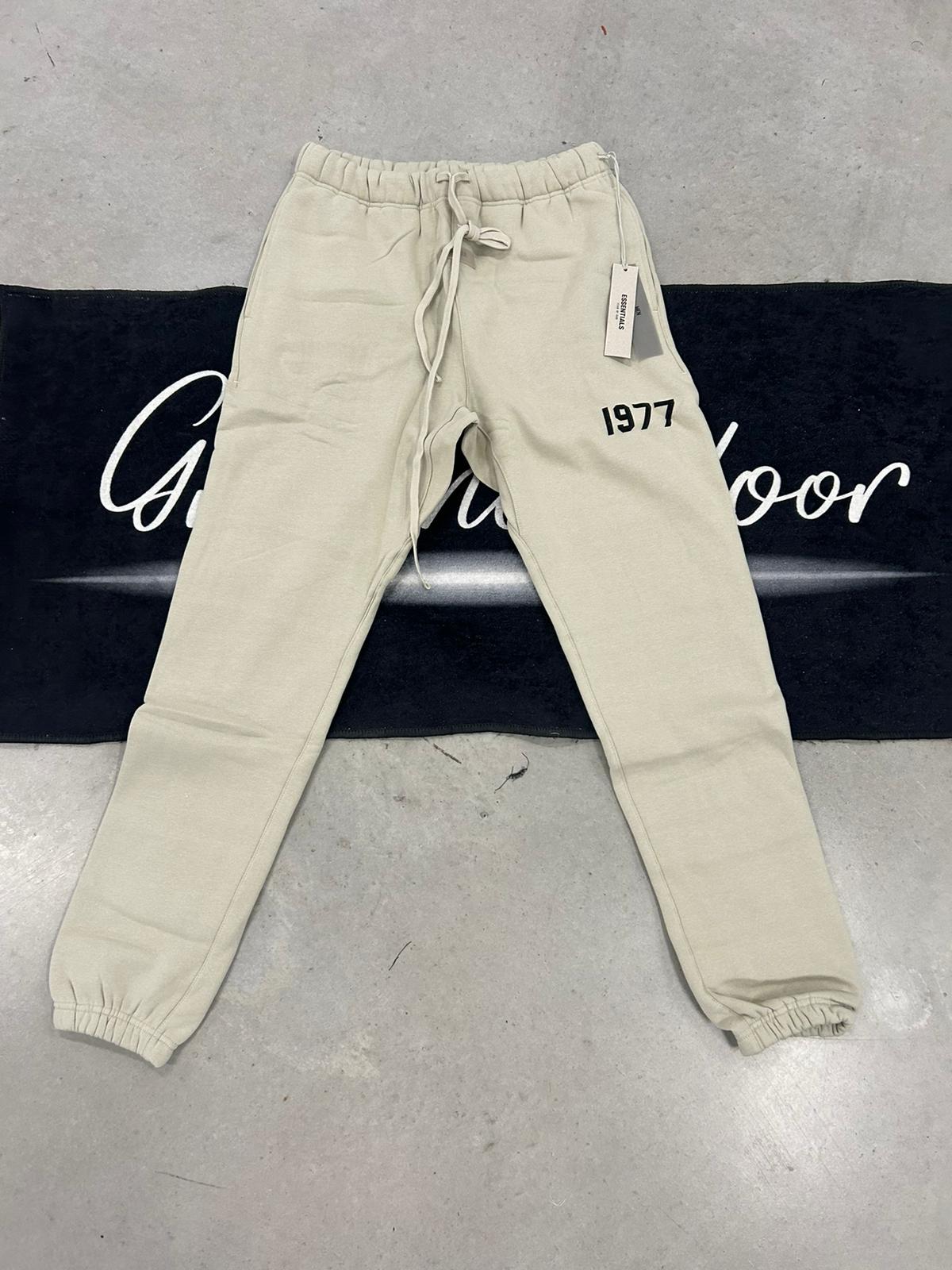 Essentials "1977 wheat" pants