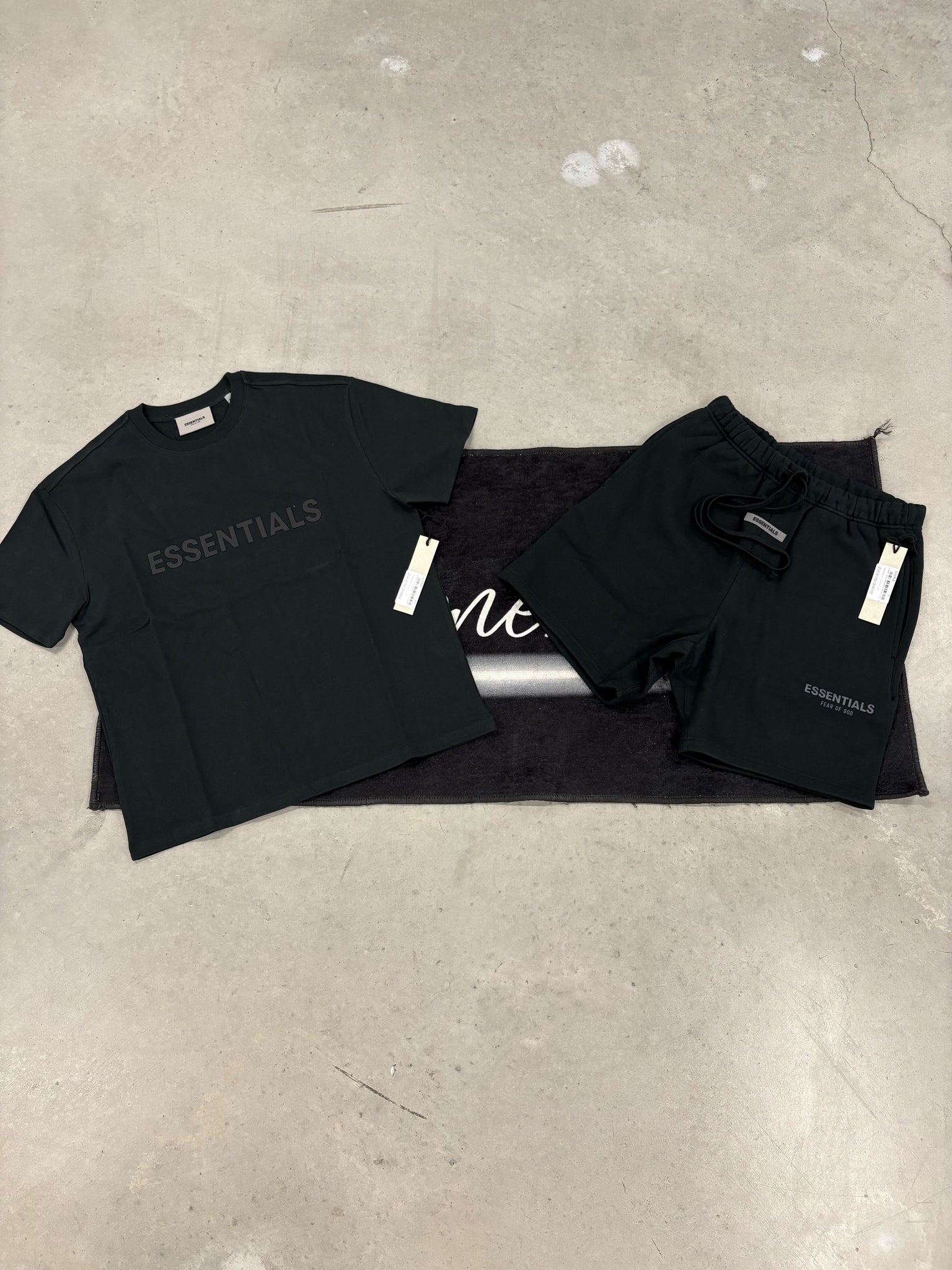 Essentials Black 2020 SS Summer Set