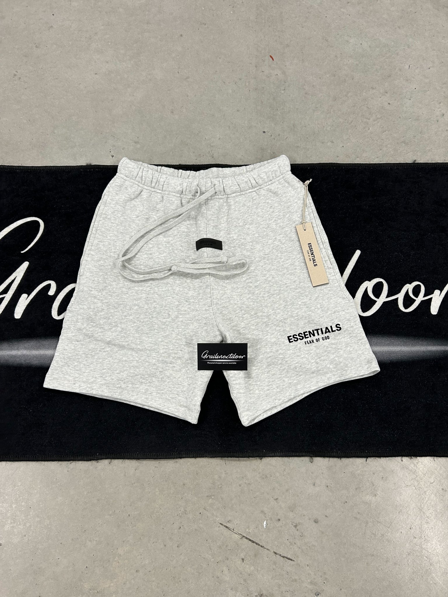 Essentials "Light Oatmeal SS22" short