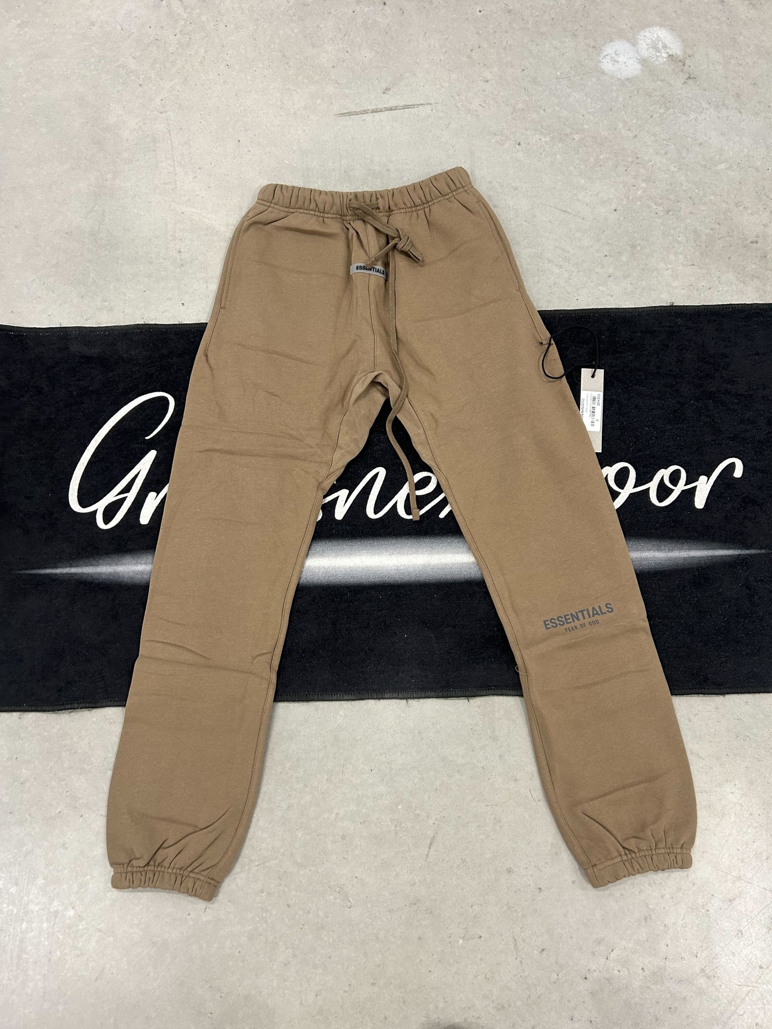 Essentials "Taupe" pants