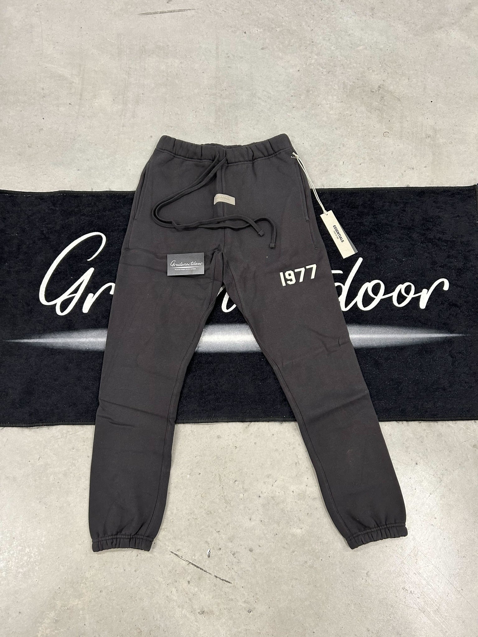 Essentials "Iron 1977 SS" pants