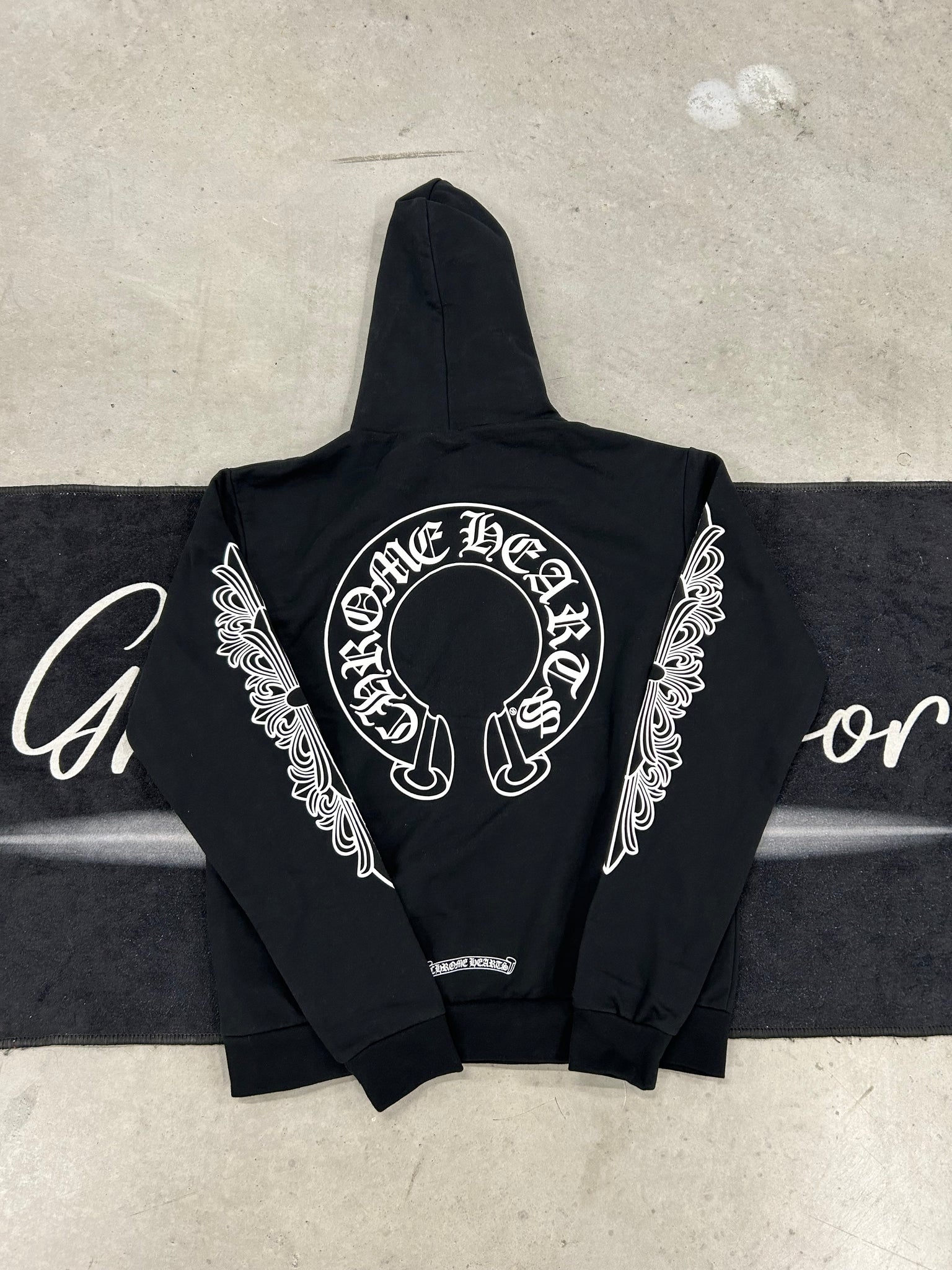 Chrome hearts pullover hoodie