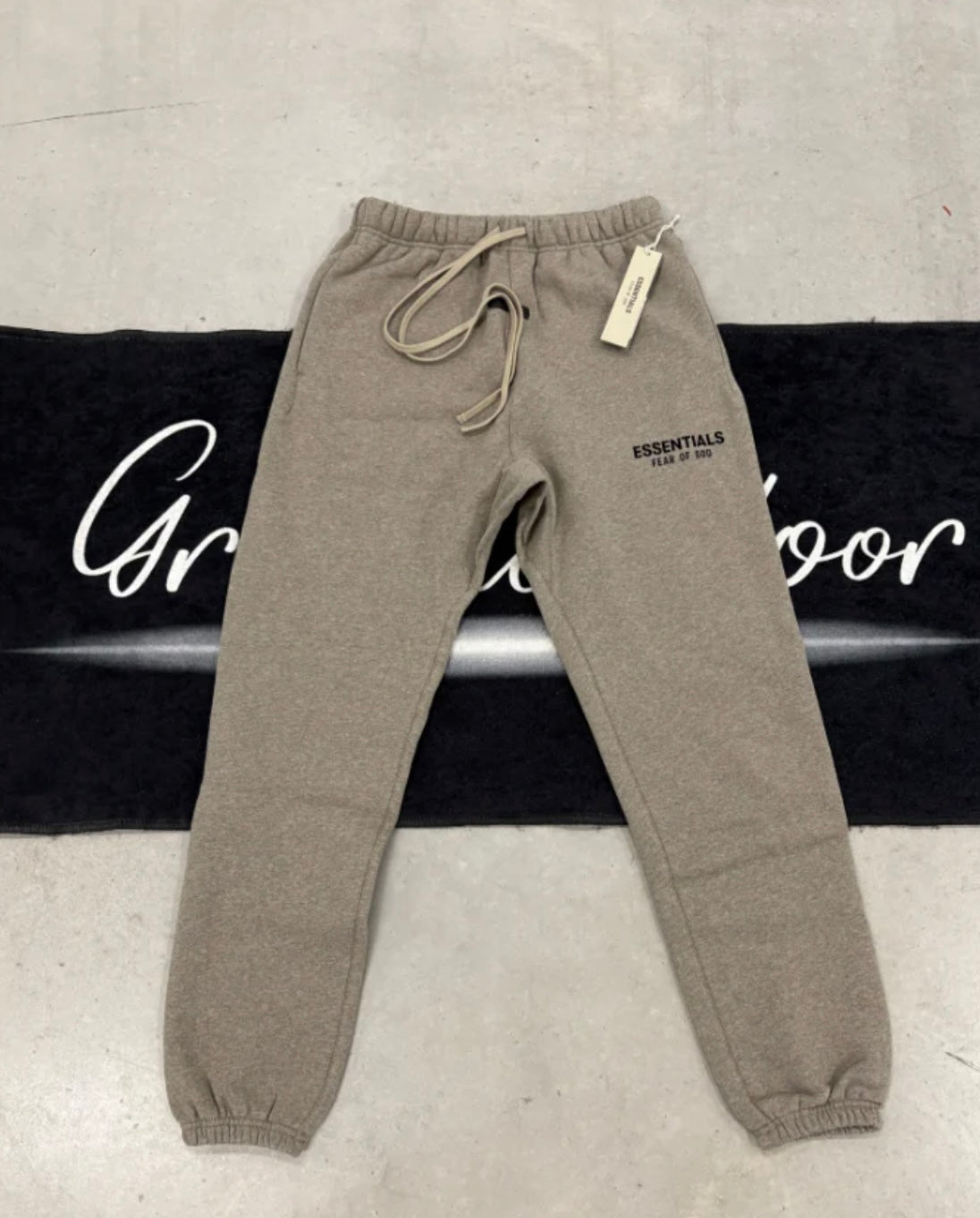 (BFCM) Essentials “Heather Core” Pants