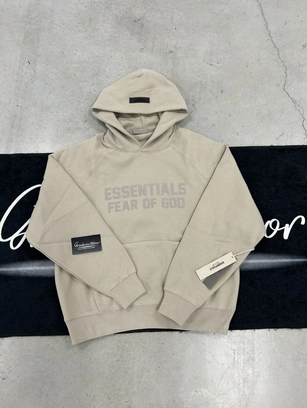 Essentials “Smoke V2” Hoodie