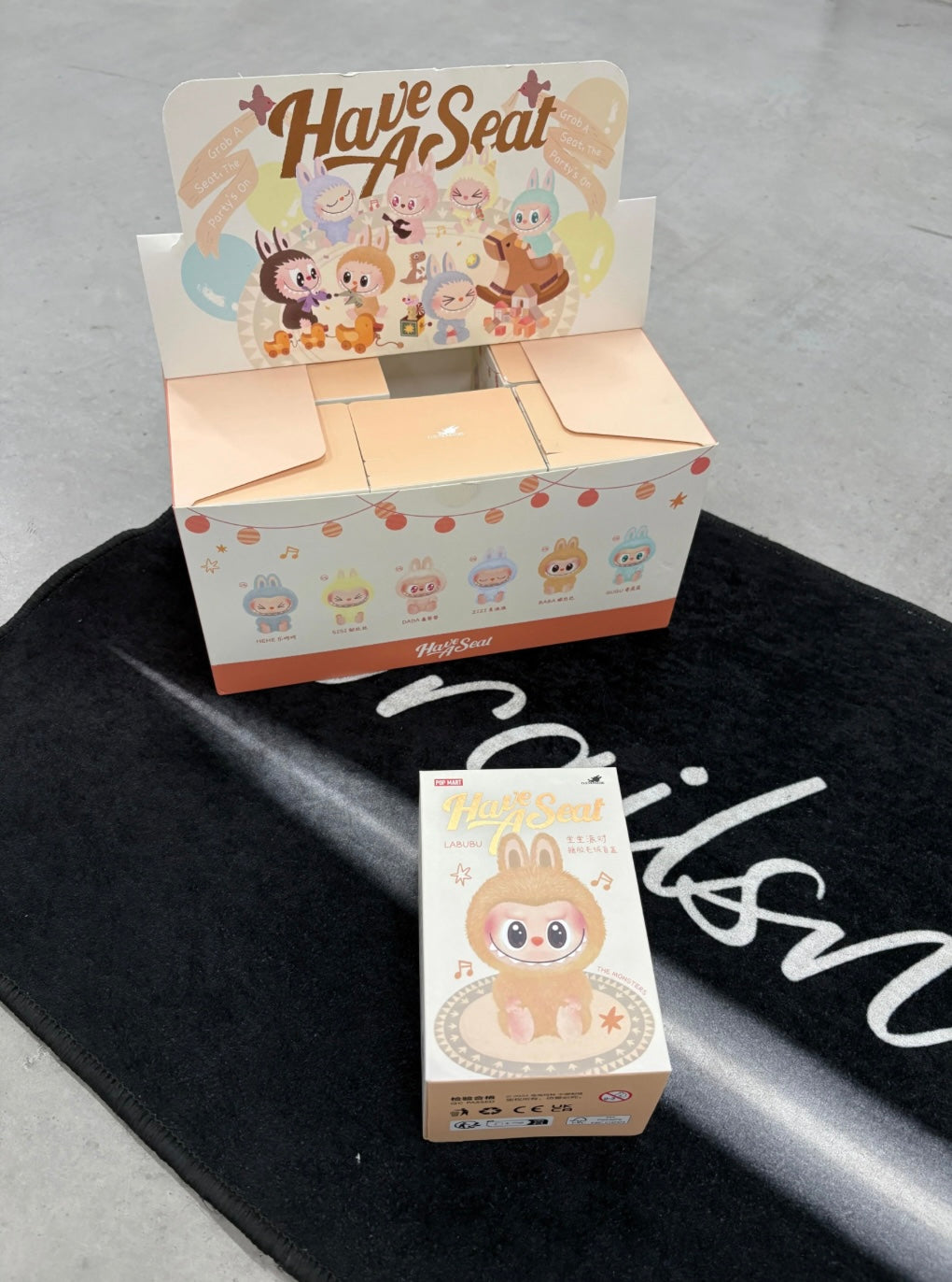 (BFCM) Labubu “Have a seat” Single