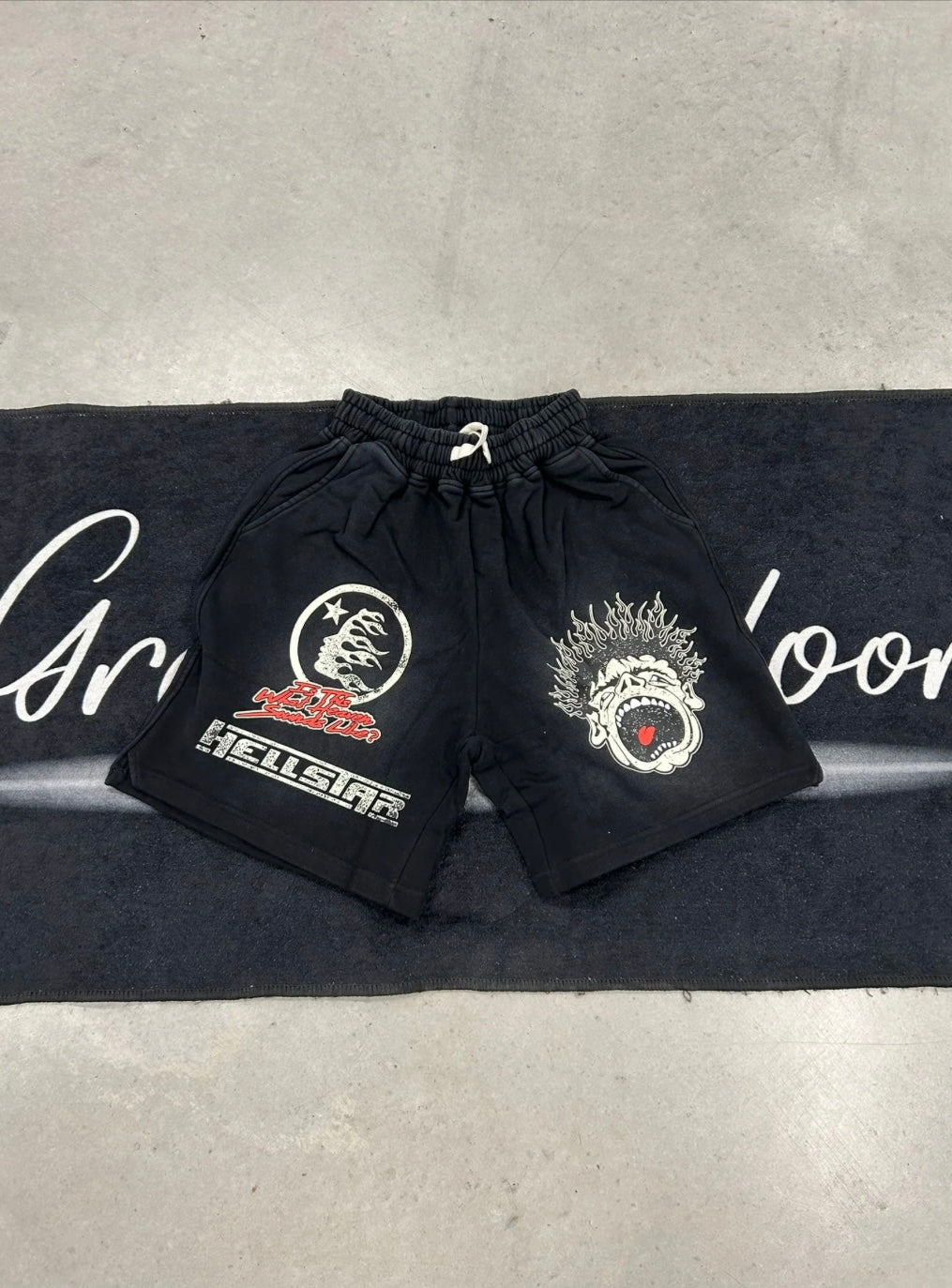 Hellstar “Black” Short