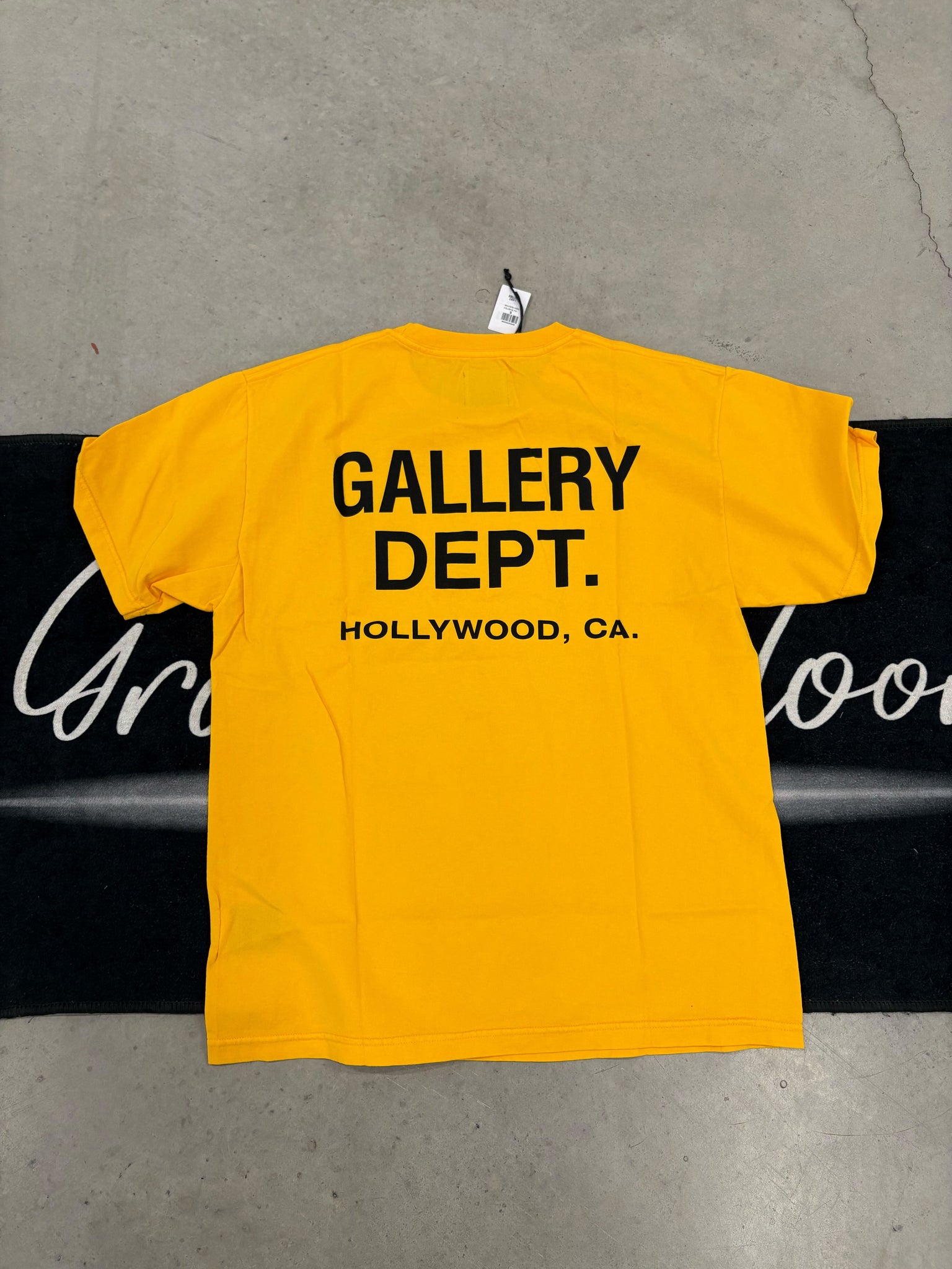 Gallery dept "Yellow" shirt
