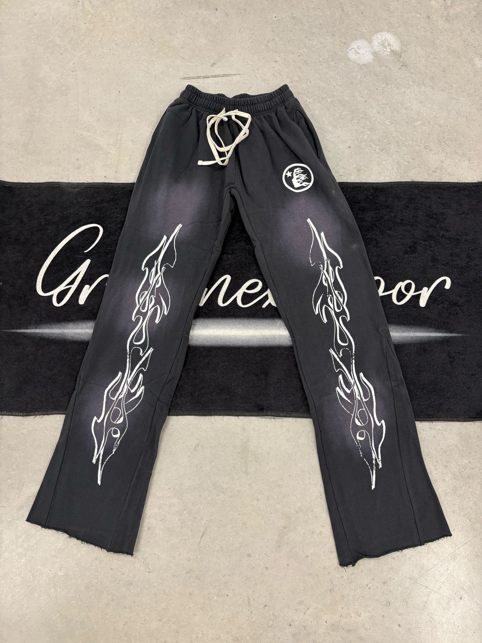 Hellstar "Black Lightning" pants