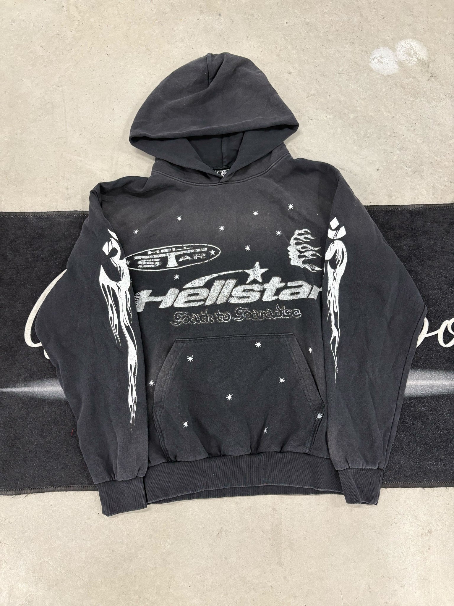 Hellstar "Black Pullover" hoodie