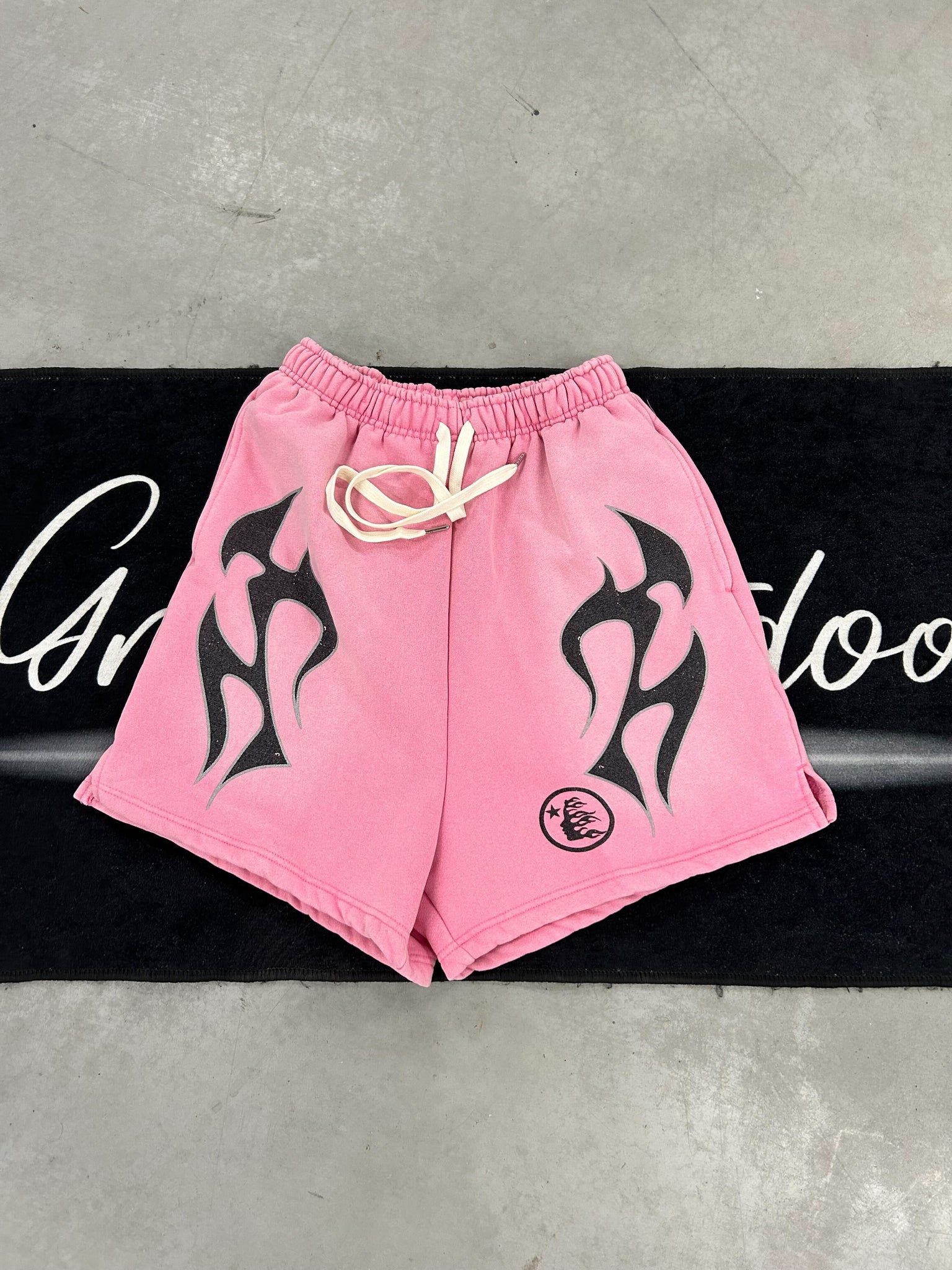 Hellstar "pink" short