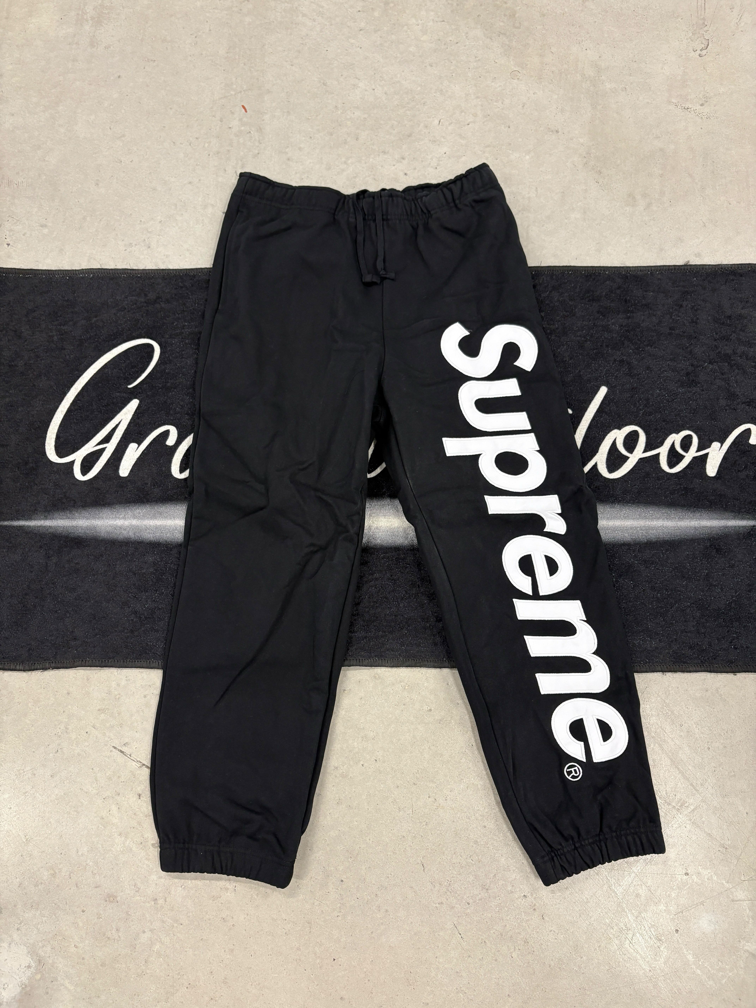 Supreme ‘’Black’’ Pants