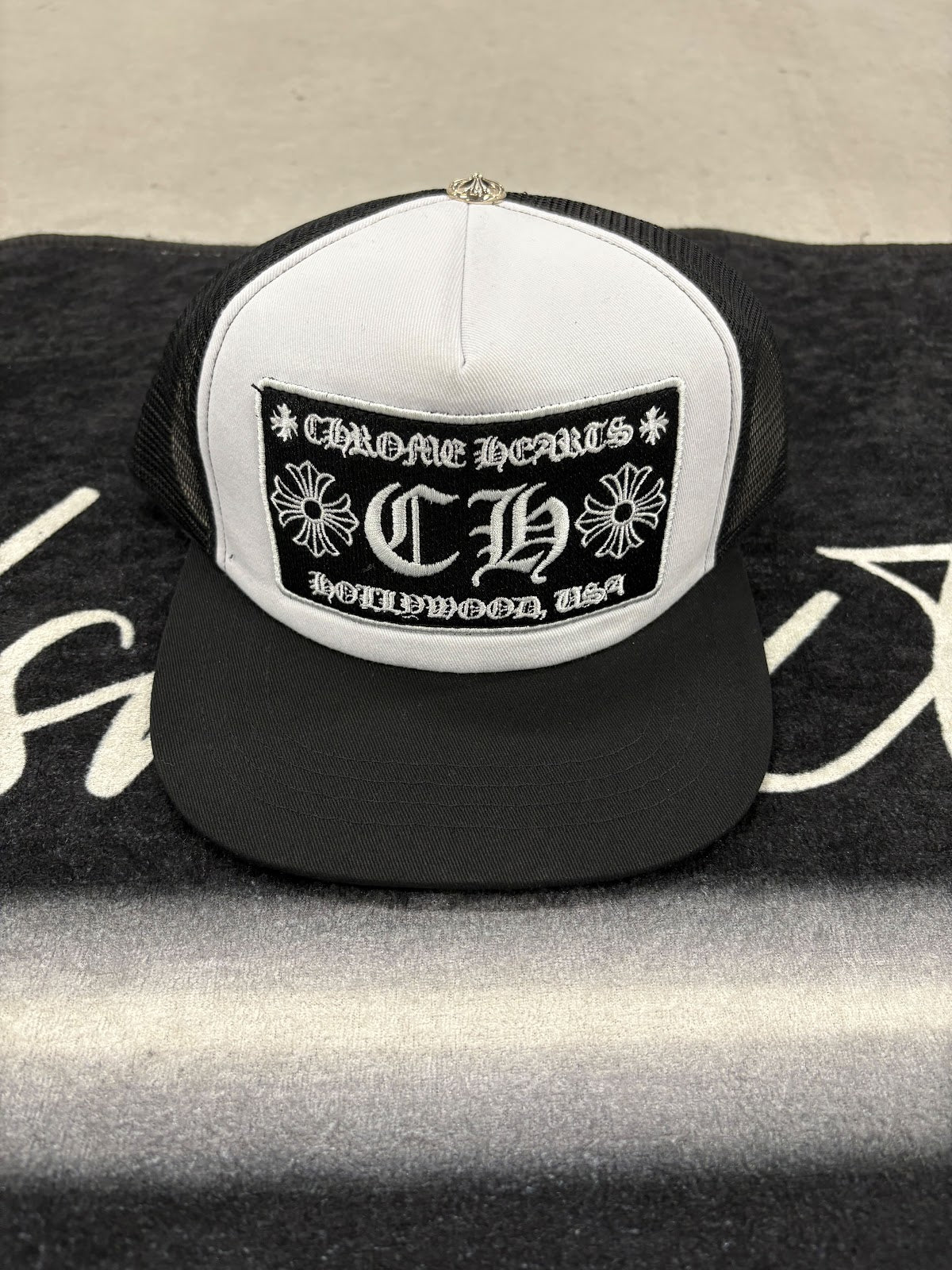 Chrome Hearts "white ch" hat