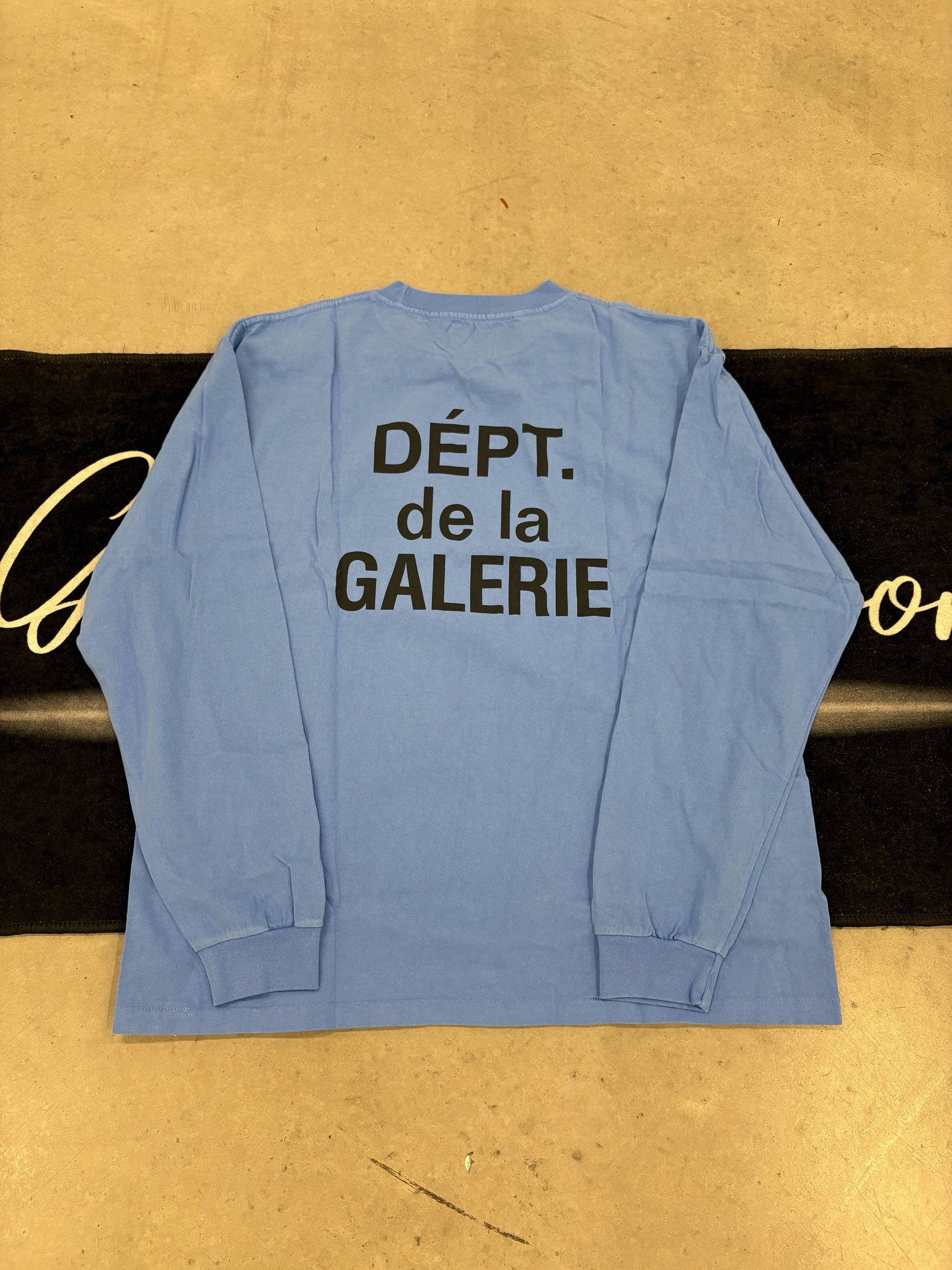 Gallery dept “light blue” longsleeve