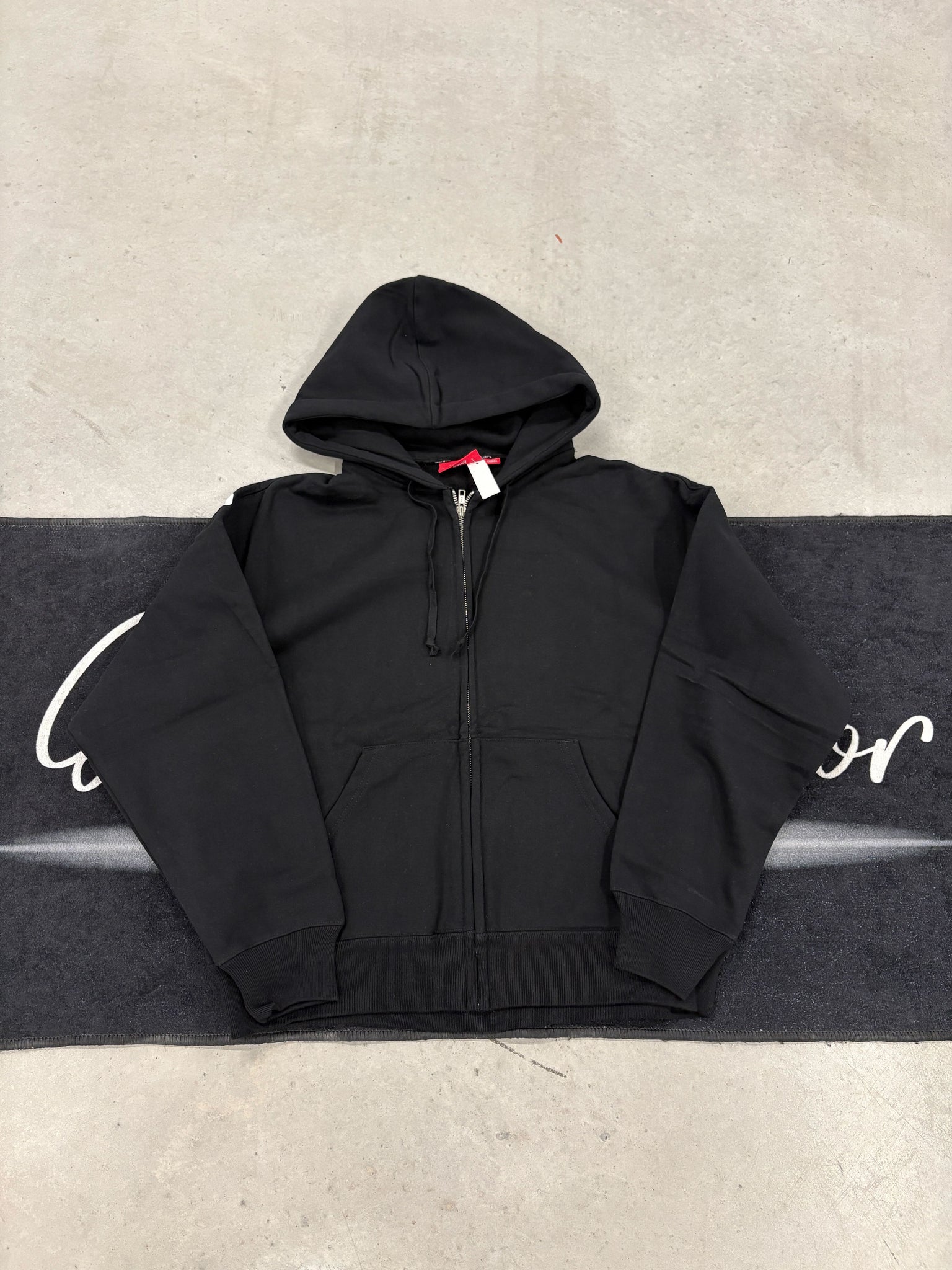 NEW ARRIVALS – Page 2 – GRAILS NEXT DOOR