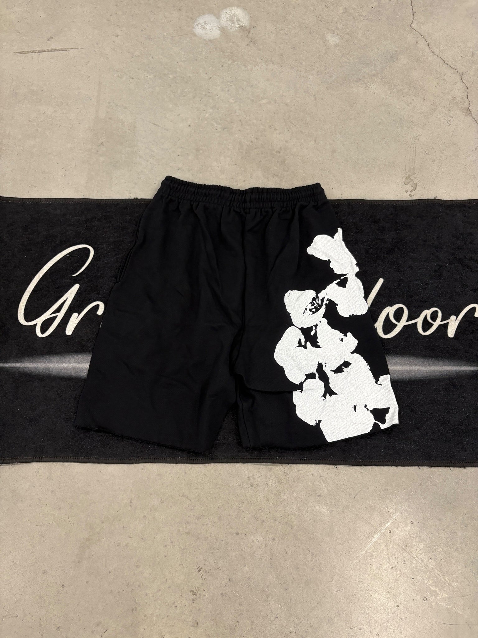 Denim Tears "Jumbo Wreath" Short