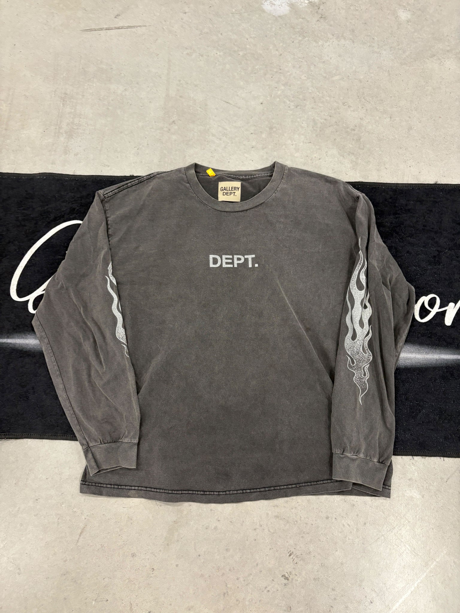 Gallery Dept. longsleeve (used)