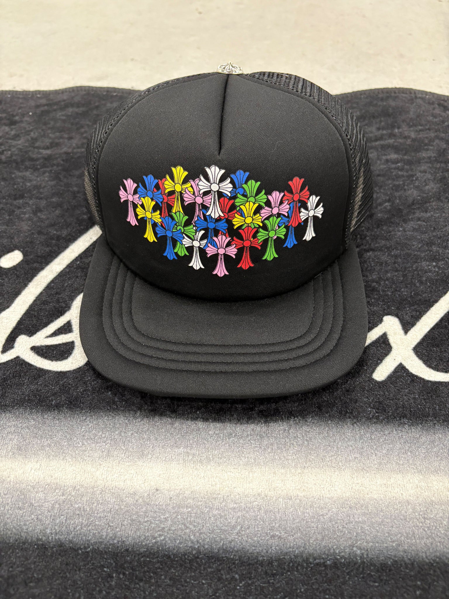 Chrome heart multi cross hat