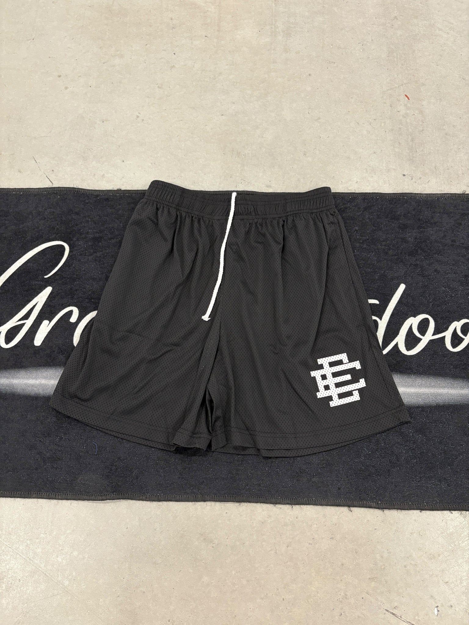 Eric Emmanuel “black V2” shorts
