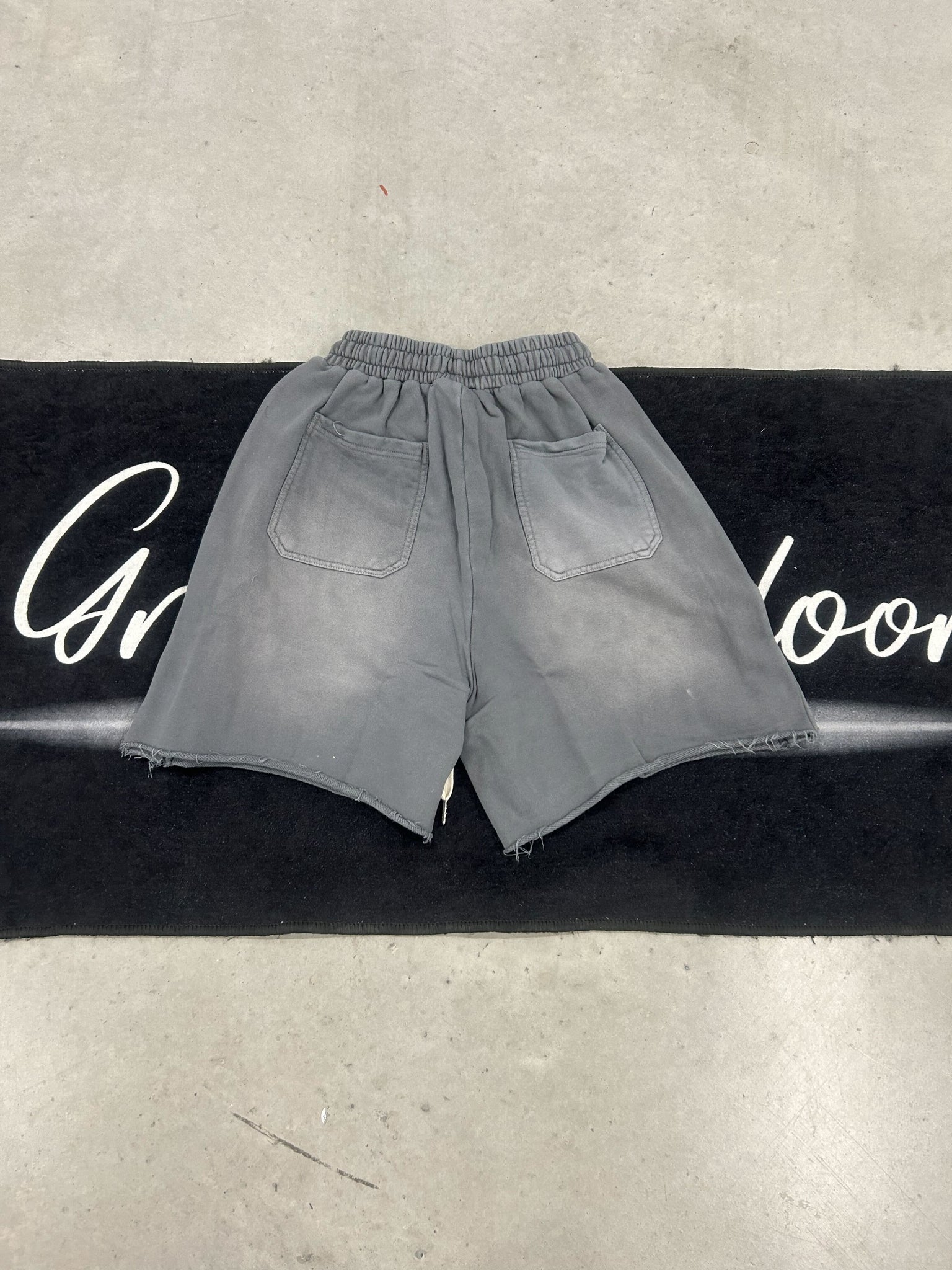 Hellstar "grey" shorts