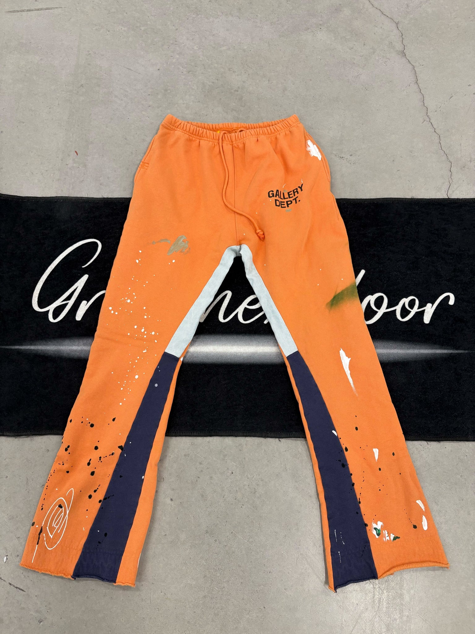 Gallery Dept "flare orange" pants (used)