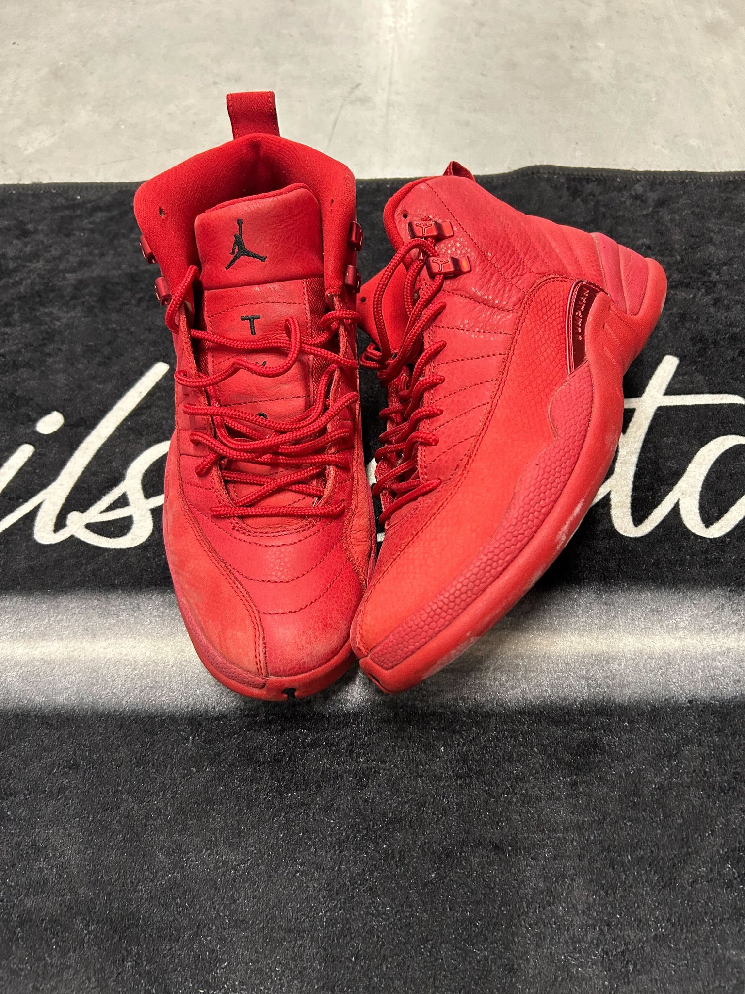 Jordan 12 "Gym Red"