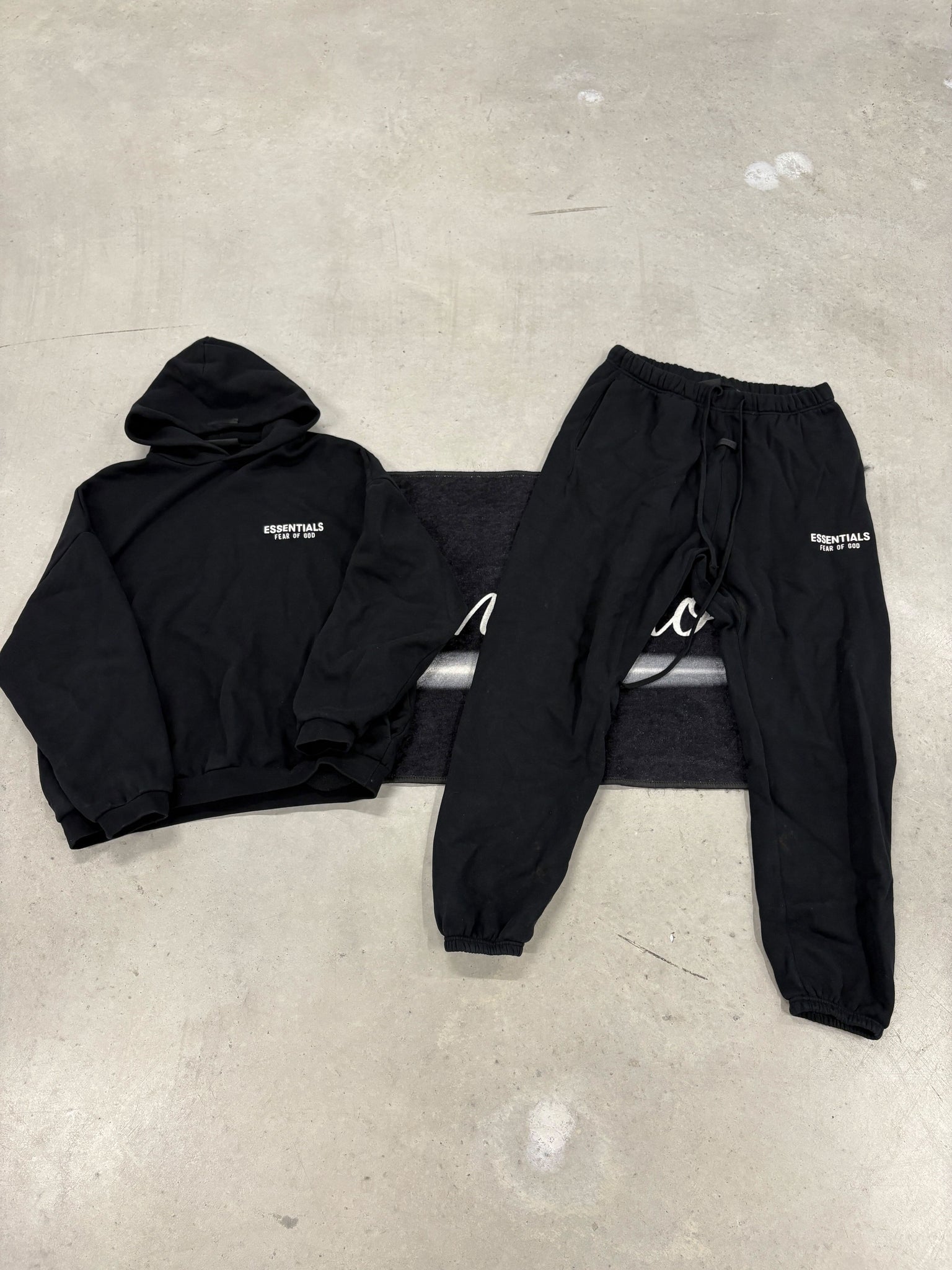 Essentials "Black 2025" Tracksuit (used)