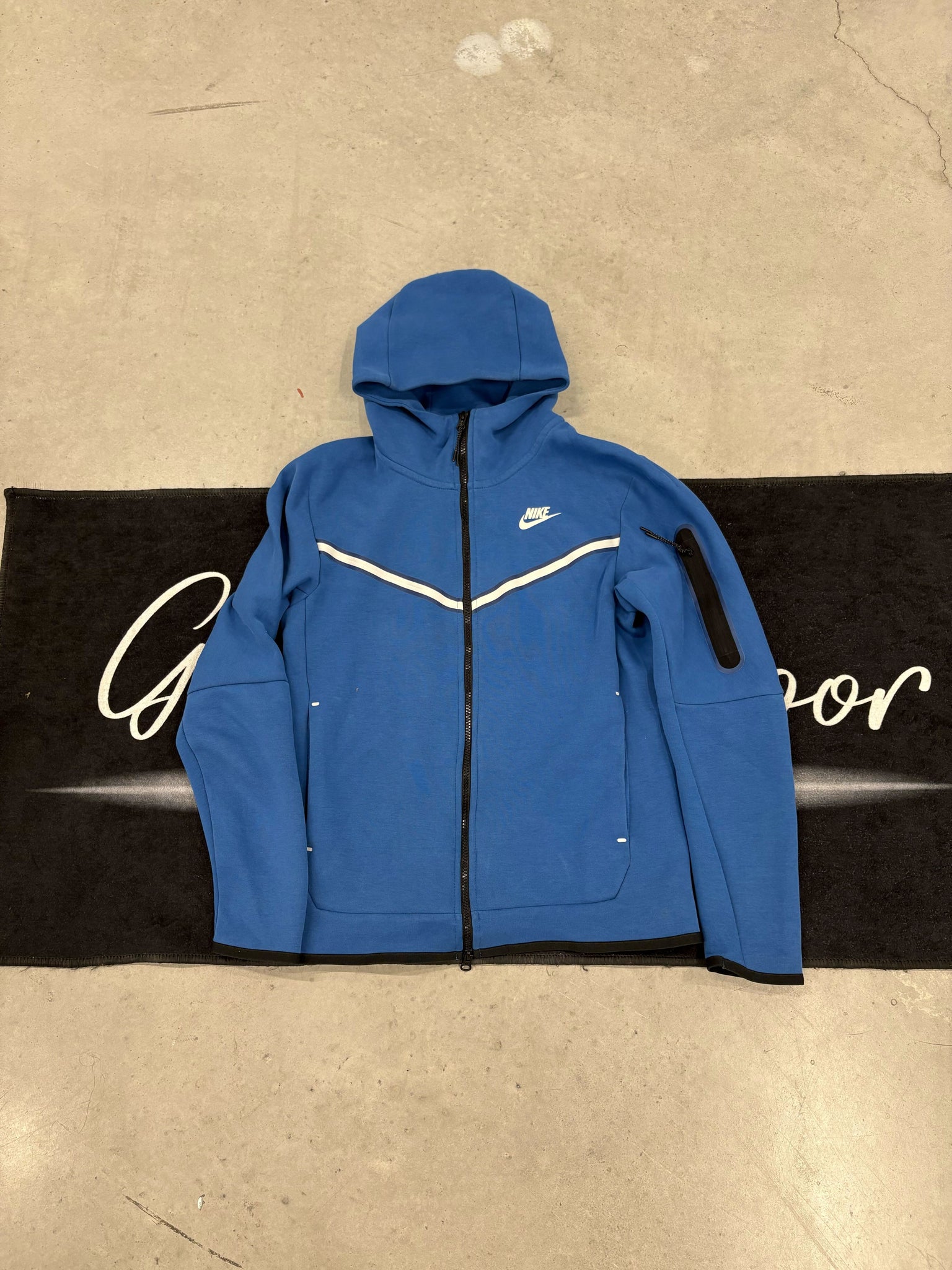 Nike Tech Fleece Blue hoodie (used)