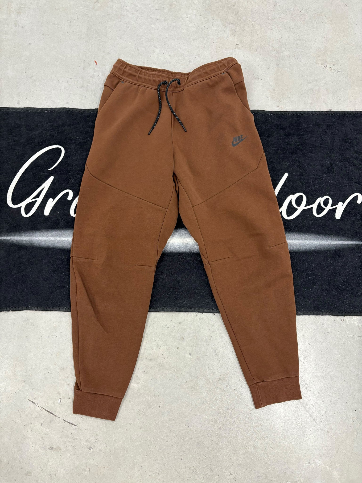 Nike Brown Tech Fleece pants (used)