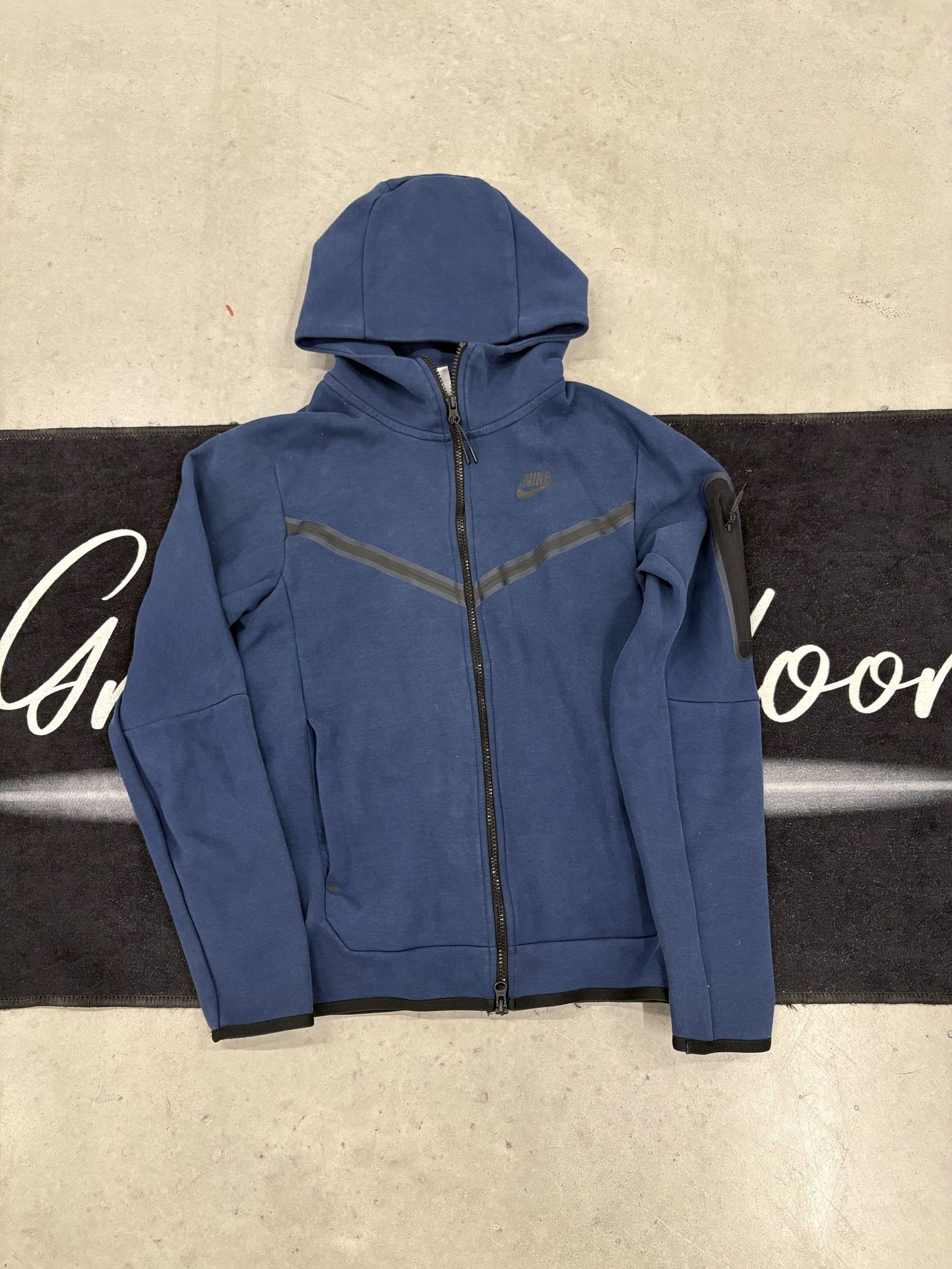 Nike Navy Tech Fleece hoodie (used)