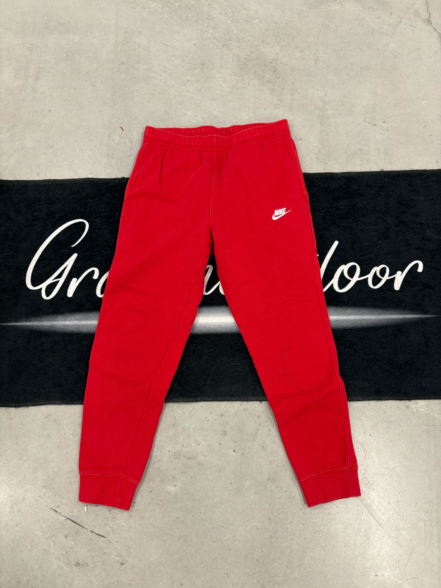 Nike Red Club Fleece pants (used)