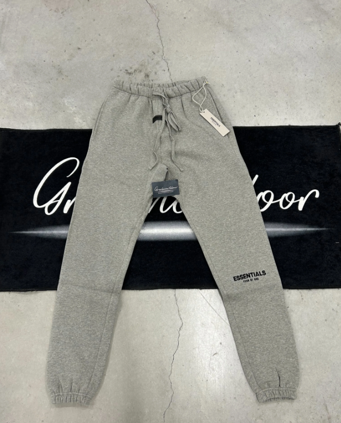 Essentials "Dark Oatmeal FW" Pants (used)