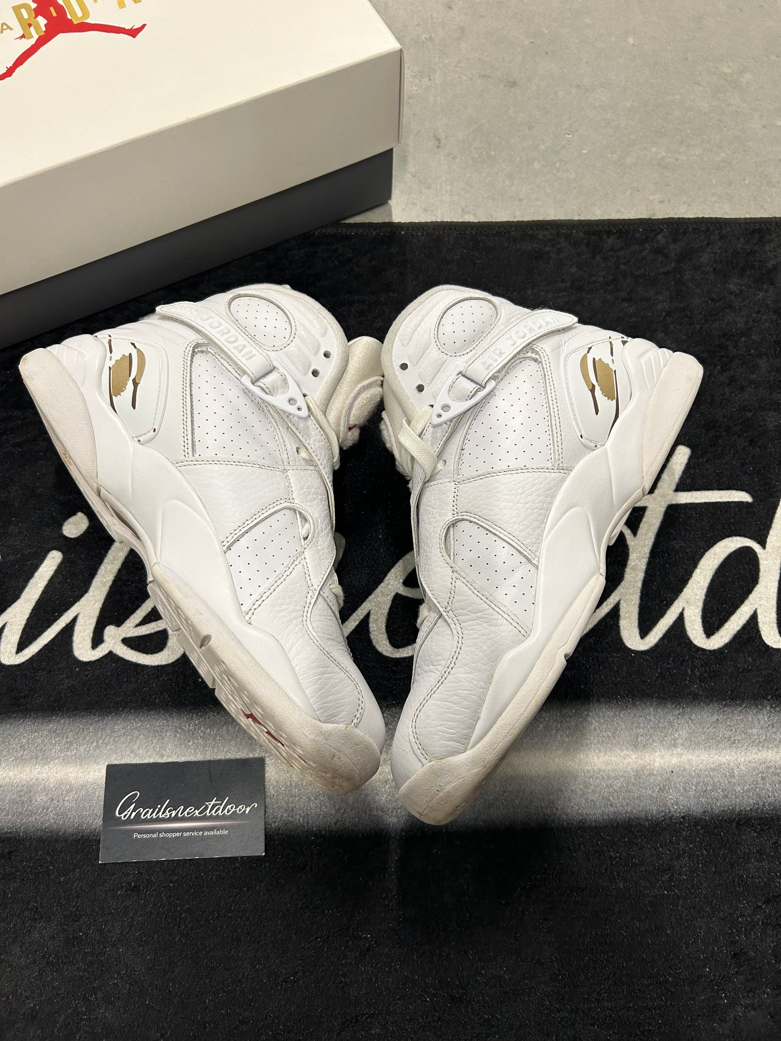 Jordan 8 "OvO White"