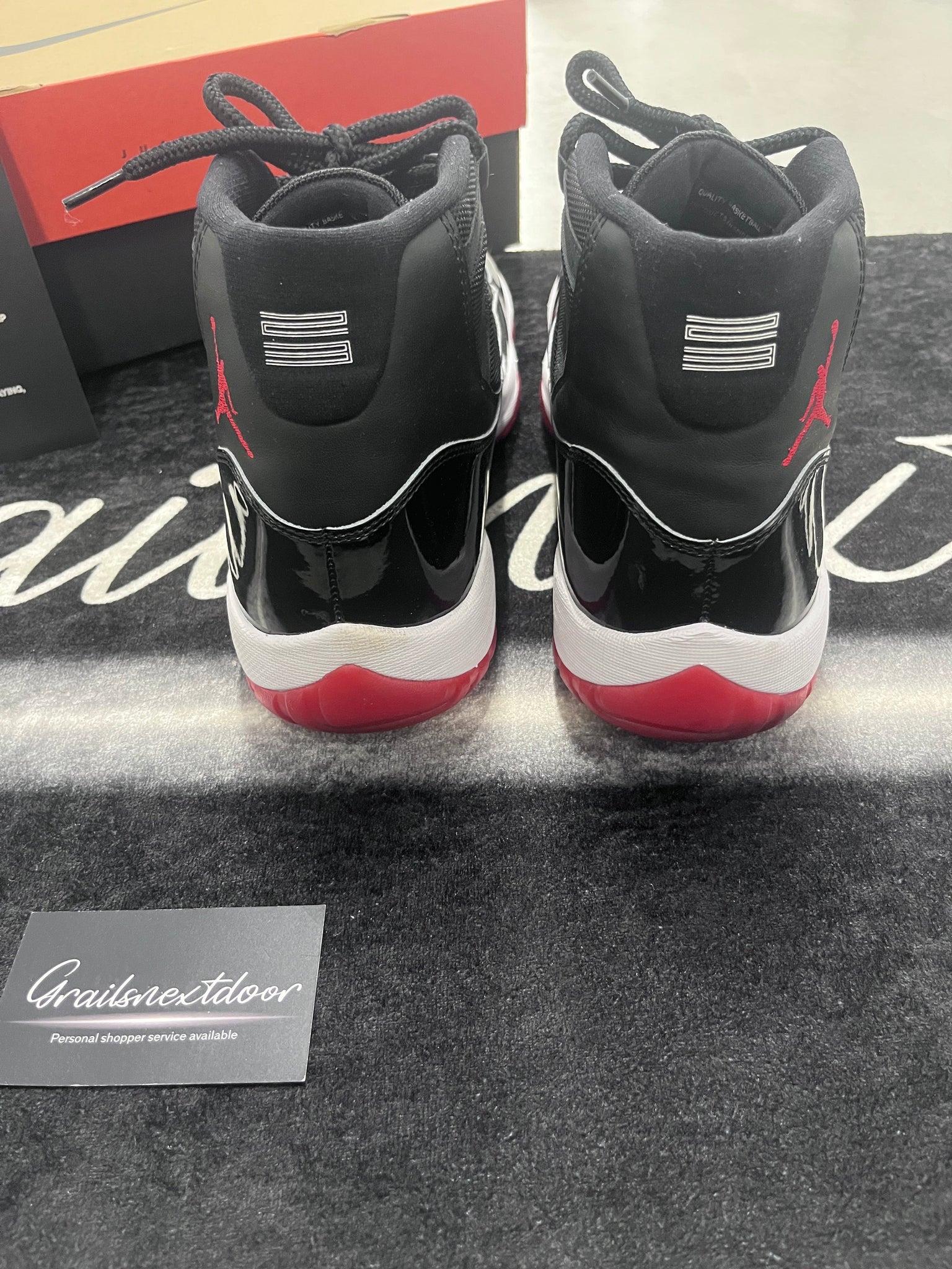 Jordan 11 "Bred"