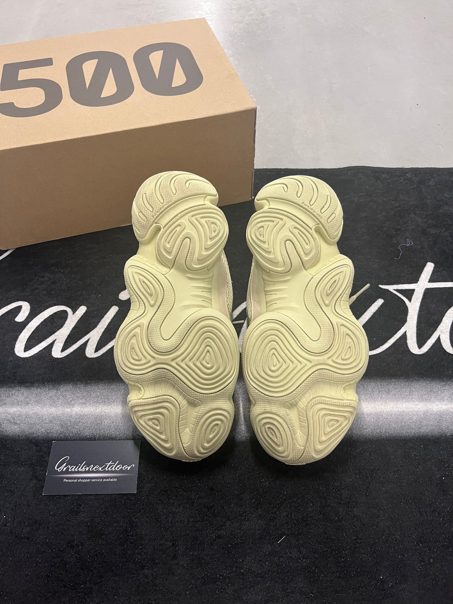 Yeezy 500 "super moon yellow"